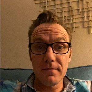 Meet your Posher, Adam